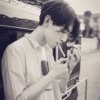 玉米田里的小男神的头像
