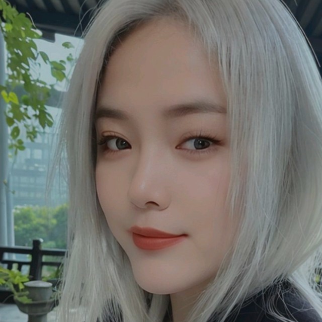 回忆里的那个人由回忆演唱(原唱:李行亮)