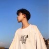 向少    、的头像