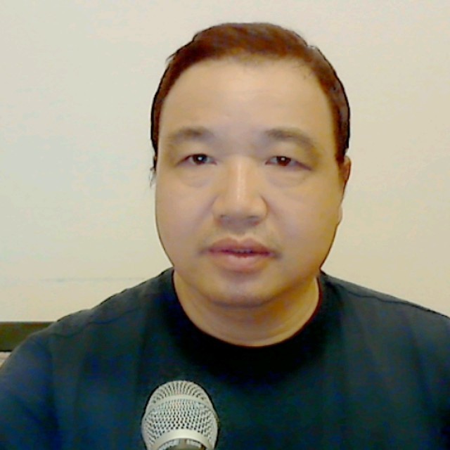 车站(热度:112)由坤哥哥翻唱，原唱歌手曹磊