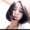 阳光照在小腿后的头像