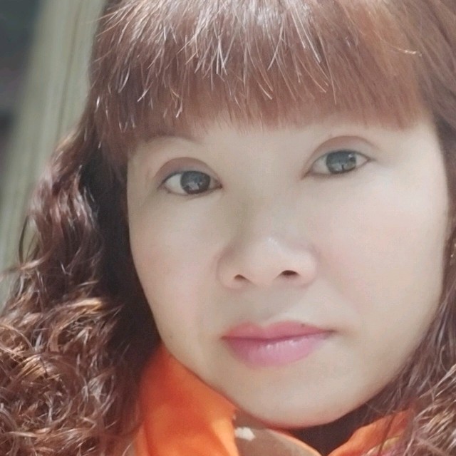 雨荷(无和声版)(热度:17)由快乐女神翻唱，原唱歌手风语