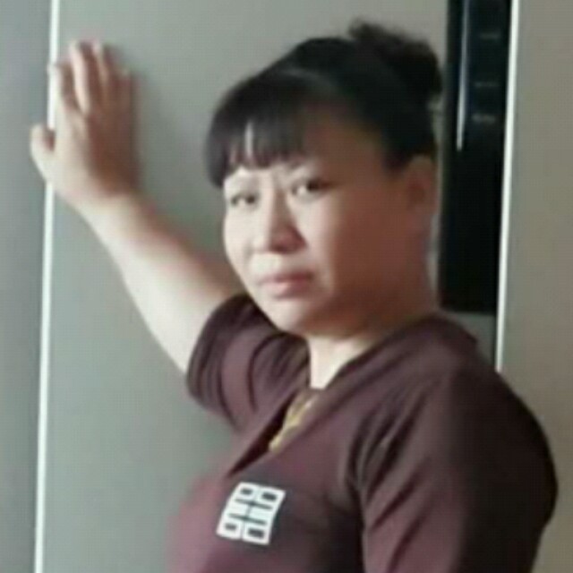 爱到深处全是泪(热度:34)由红色小雨翻唱，原唱歌手雨中百合