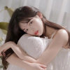 短发女子的头像