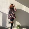背对背的走的头像