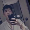 不存在的男人的头像